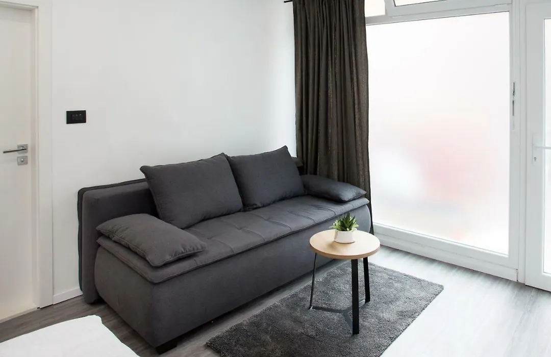 Senzacija Apartments-1