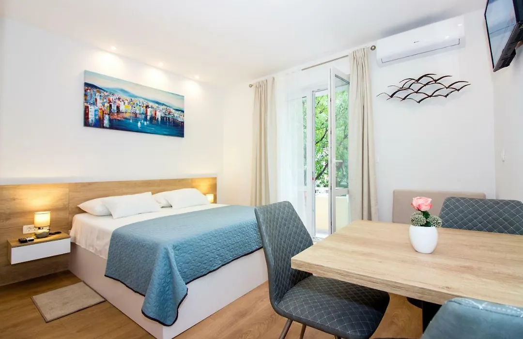 Lugo Apartments-1
