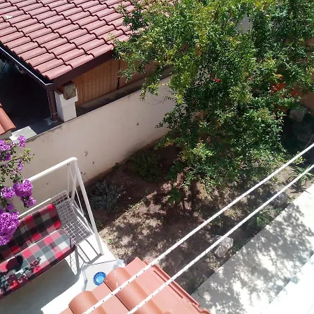 Apartmani Dotur-2