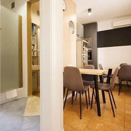 Argentum Luxury Apartment-2