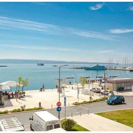 Luxury Apartment Eni On The West Coast-2