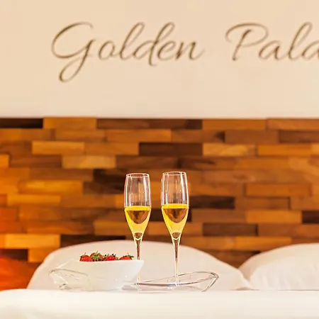 Golden Palace-2