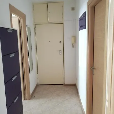 Nice And Cozy Two Single Bed Room-3