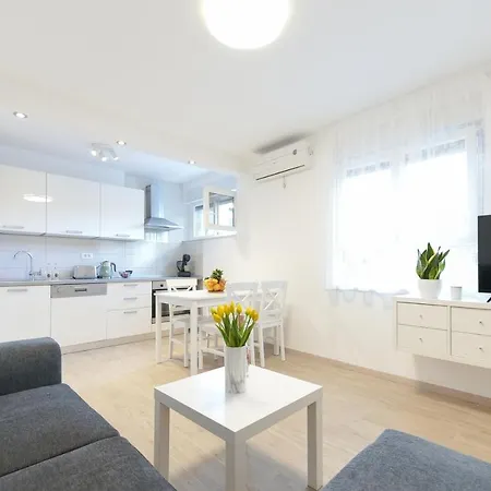 City Break Apartment-2