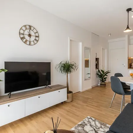 6 Islands - Holiday & Business Apartments - Free Garage Parking-2