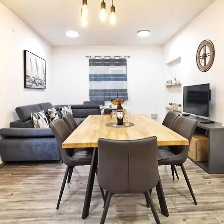Apartments Nova-3