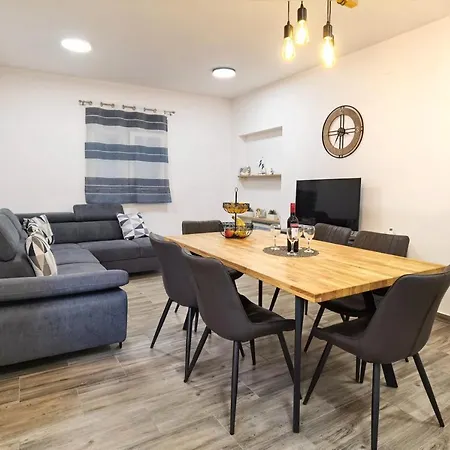 Apartments Nova-2