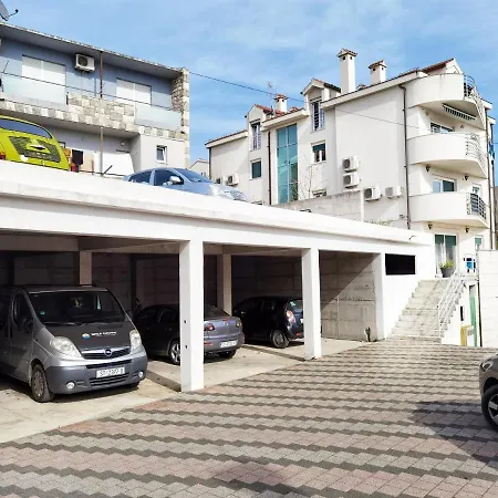 Apartments Nova-2