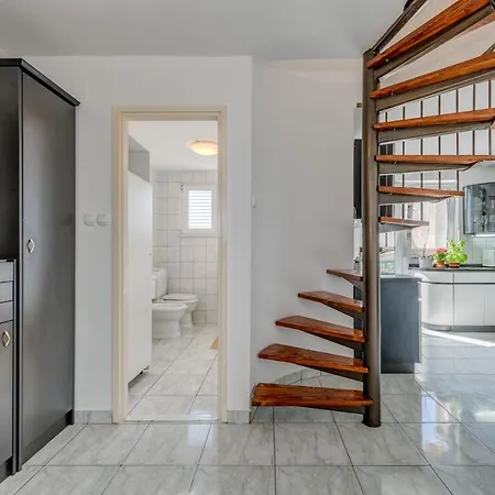 Apartman Opera-2