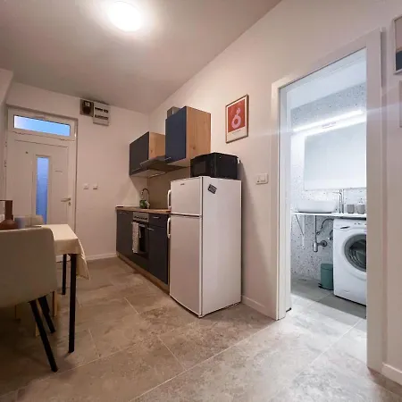 Blue Apartment Split-3