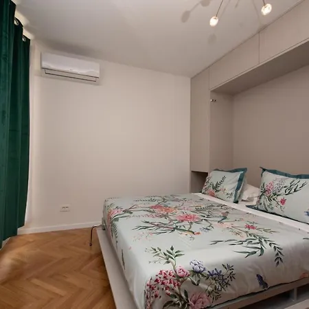 Royal Elegance Apartman Split-2