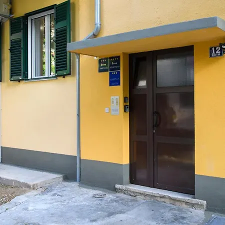 Apartment Delalle-2