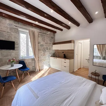 Agora Apartment- Heart Of Split-2
