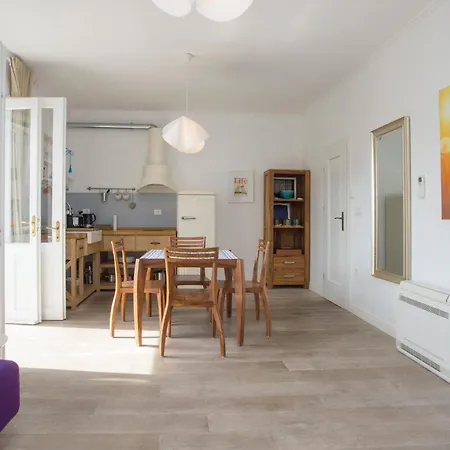 Stylish Theatre Apartments-3