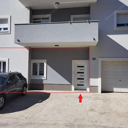Apartment Nina-2