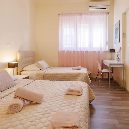 Perimar Luxury Apartments And Rooms Split Center-3