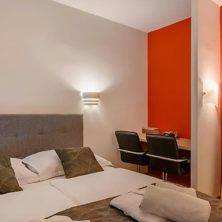 Luxury Apartment Eni On The West Coast-3