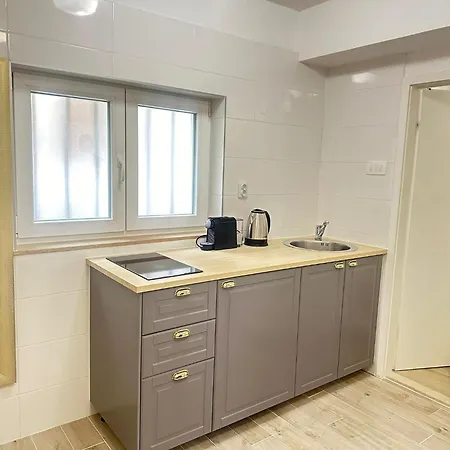 Charming Apartment In Split Center-3