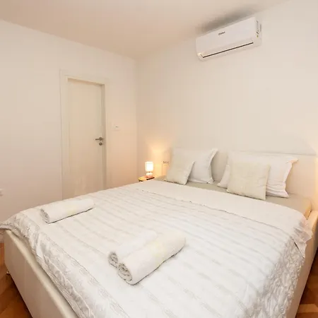 Twins Apartments-2