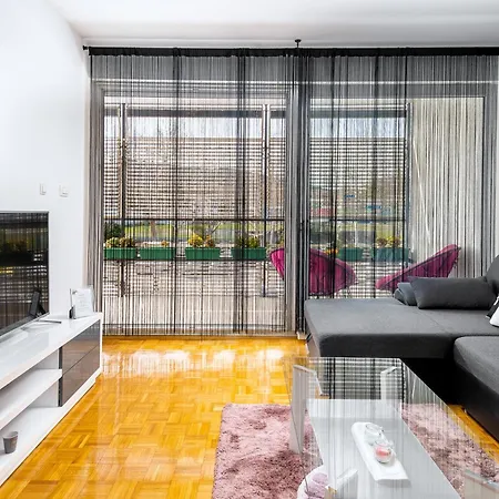 Luxe Comfort Melesio Apartment In Split Centre-3