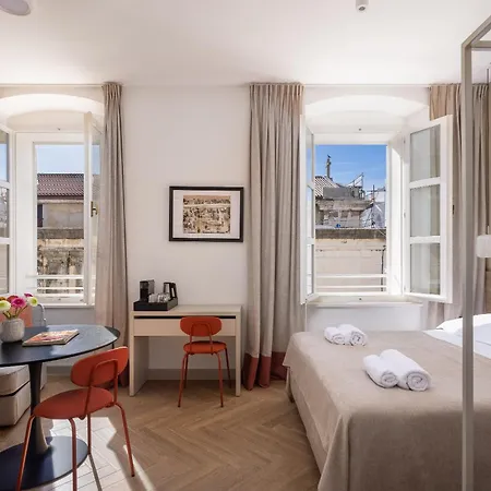 Piac Luxury Suites-2