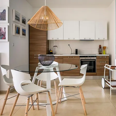 Gallery Luxury Suites & Rooms-Only Adults-2