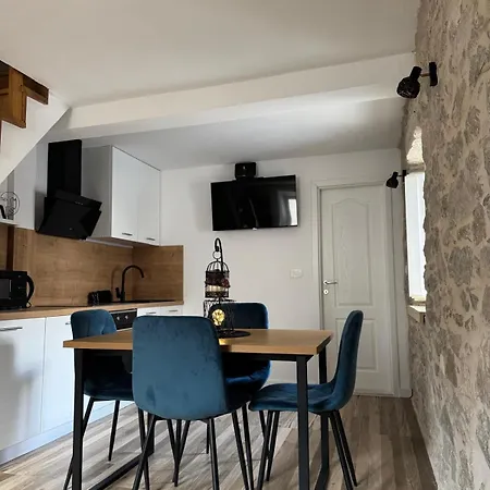 Apartments Bepina In Center Of Town Split-3