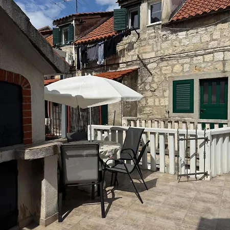 Apartments Bepina In Center Of Town Split-2