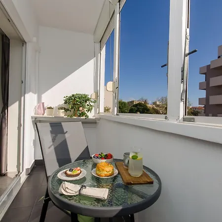 Side By Side Apartments-2