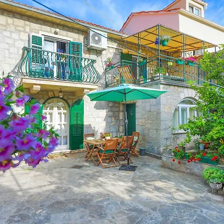 Apartments & Studio Gordana-2
