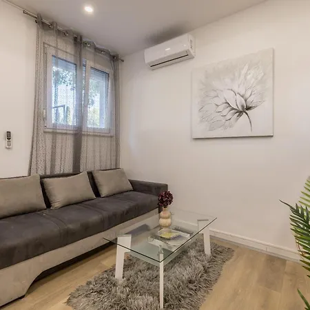 Studio Apartments Twins-2