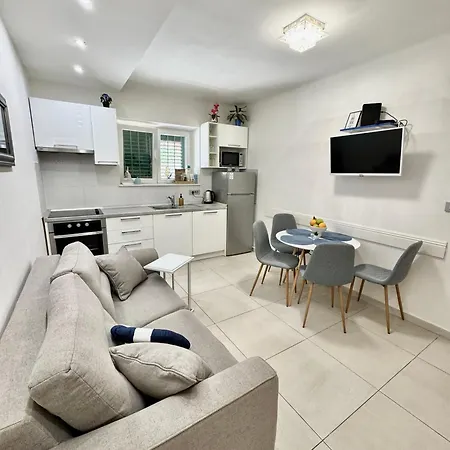 Apartment Emica-3
