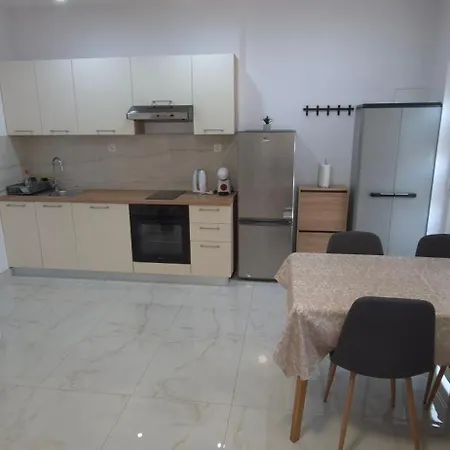 Apartment Nina-3