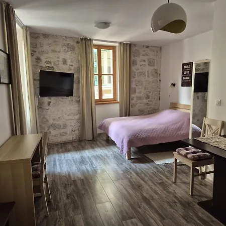 Apartments Mila-2