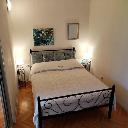Apartment Suzana 2Br Split With Balcony-2
