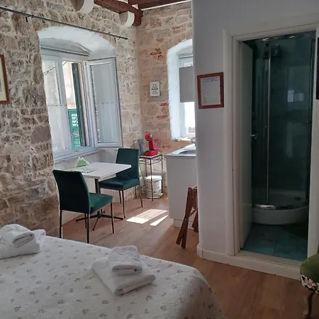Apartments Kaleta-2