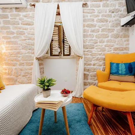 Golden Dream In Diocletian Palace-3