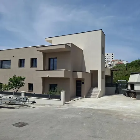 Villa South Cliff-2