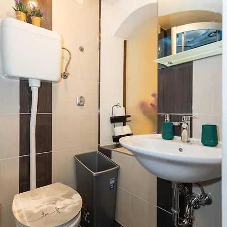 Split Inn Apartments-2