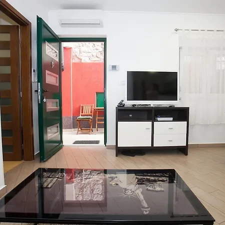 Atlantida Apartment-2