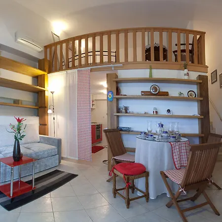 Kamenita Apartment-2