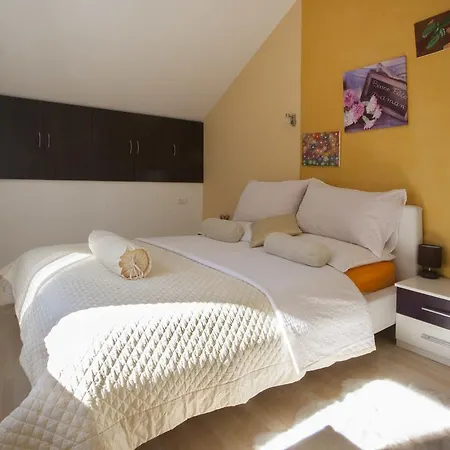 Apartment Welcome-2
