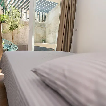 Marinac City Center Apartments & Rooms-2