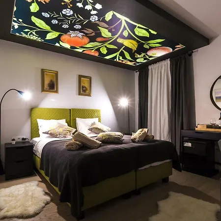 Luxury Rooms 7Heaven City-2