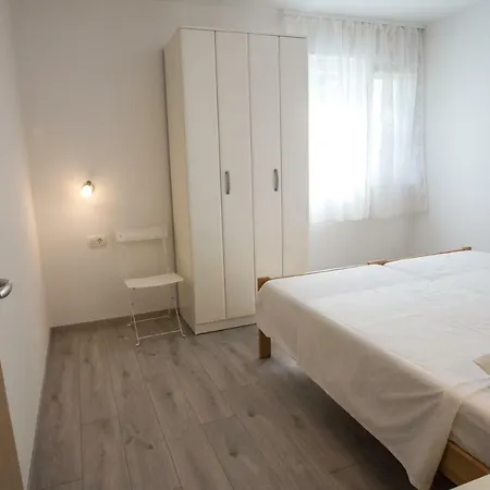 Apartments Lovor-3