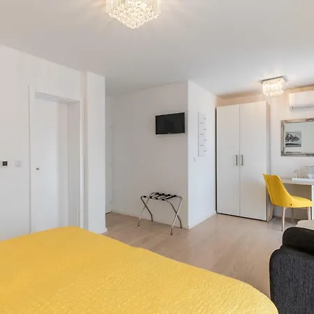 Luxury Room & Studio Stella Maris-3