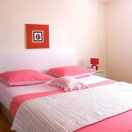 Orange Bamboo Suite-3