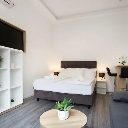 Senzacija Apartments-2