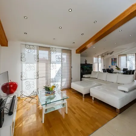 Apartments Selak-3