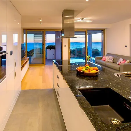 Bel Etage Amora Luxury Seaview Apartment With Pool-2